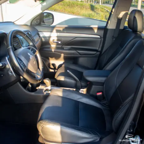 MITSUBISHI Outlander 2.0 16V 4P AUTOMTICO, Foto 9