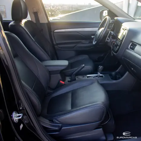 MITSUBISHI Outlander 2.0 16V 4P AUTOMTICO, Foto 11