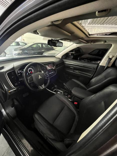 MITSUBISHI Outlander 2.0 16V 4P AUTOM�TICO, Foto 6