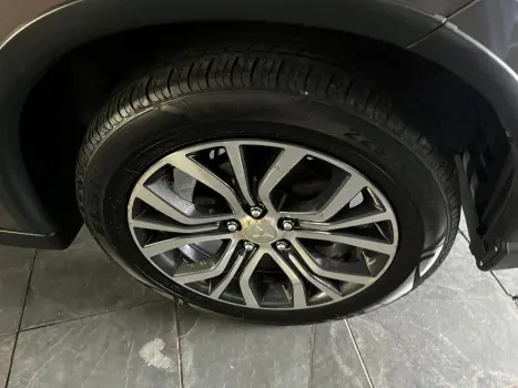 MITSUBISHI Outlander 2.0 16V 4P AUTOM�TICO, Foto 10