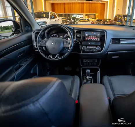 MITSUBISHI Outlander 2.0 16V 4P AUTOM�TICO, Foto 8