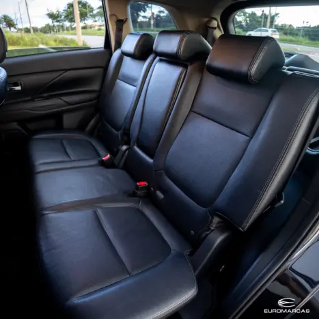 MITSUBISHI Outlander 2.0 16V 4P AUTOM�TICO, Foto 11