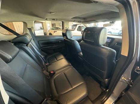 MITSUBISHI Outlander 2.0 16V 4P AUTOM�TICO, Foto 9