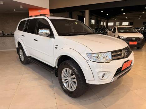 MITSUBISHI Pajero 3.5 V6 24V 4P FLEX HPE 4X4 AUTOM�TICO, Foto 3