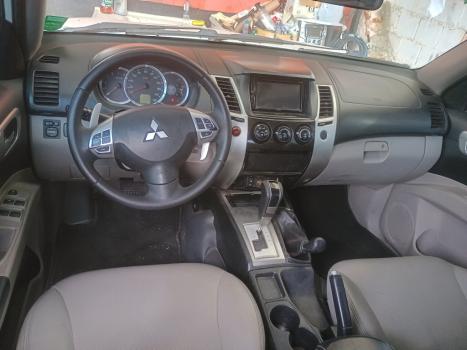 MITSUBISHI Pajero Dakar 3.2 16V 4P HPE 4X4  7 LUGARES TURBO INTECOOLER DIESEL AUTOMTICO, Foto 5