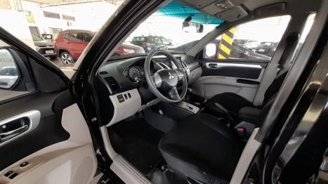 MITSUBISHI Pajero Dakar 3.2 16V 4P 4X4 TURBO DIESEL INTERCOOLER AUTOM�TICO, Foto 4