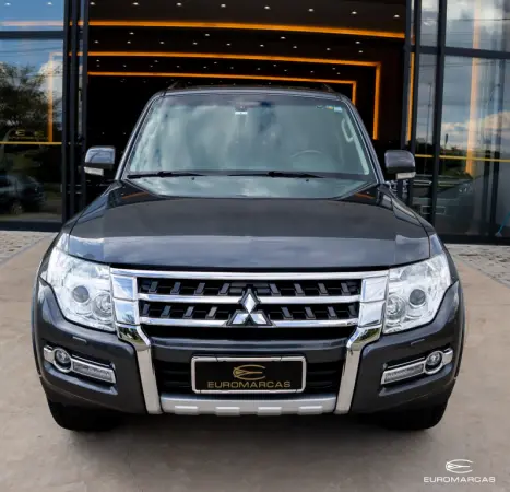 MITSUBISHI Pajero Dakar 3.2 16V 4P HPE 4X4  7 LUGARES TURBO INTECOOLER DIESEL AUTOM�TICO, Foto 1