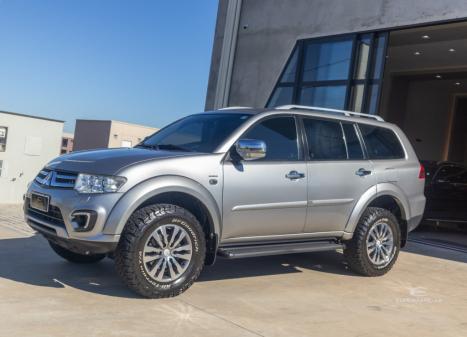MITSUBISHI Pajero Dakar 3.5 V6 24V 4P HPE FLEX 4X4 7 LUGARES AUTOM�TICO, Foto 3