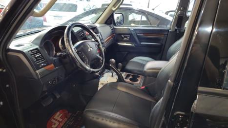 MITSUBISHI Pajero Full 3.8 V6 24V 4P HPE 4X4 AUTOMÁTICO, Foto 7 MITSUBISHI Pajero Full 3.8 V6 24V 4P HPE 4X4 AUTOMÁTICO, Foto 7