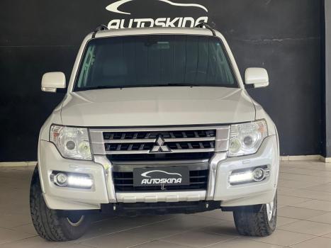 MITSUBISHI Pajero Full 3.2 16V HPE 4X4 TURBO DIESEL INTERCOOLER AUTOM�TICO, Foto 2