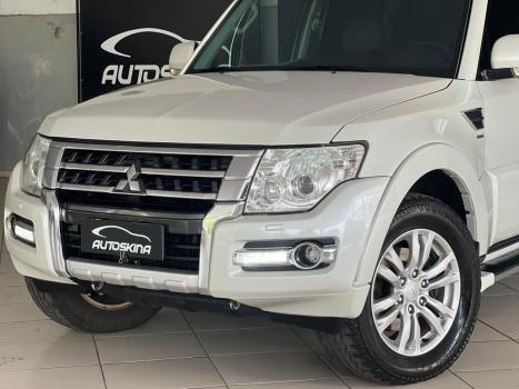 MITSUBISHI Pajero Full 3.2 16V HPE 4X4 TURBO DIESEL INTERCOOLER AUTOM�TICO, Foto 4
