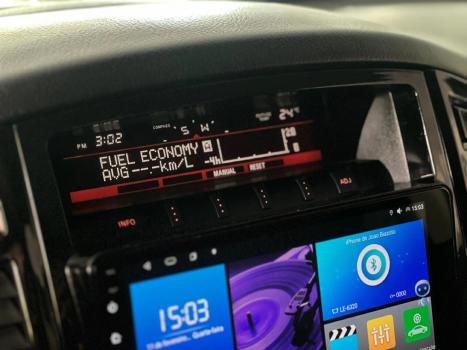 MITSUBISHI Pajero Full 3.2 16V HPE 4X4 TURBO DIESEL INTERCOOLER AUTOM�TICO, Foto 13