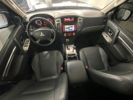 MITSUBISHI Pajero Full 3.2 16V 4P HPE 4X4 TURBO DIESEL INTERCOOLER AUTOMÁTICO, Foto 8