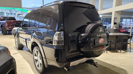 MITSUBISHI Pajero Full 3.2 16V 4P HPE 4X4 TURBO DIESEL AUTOMÁTICO, Foto 6