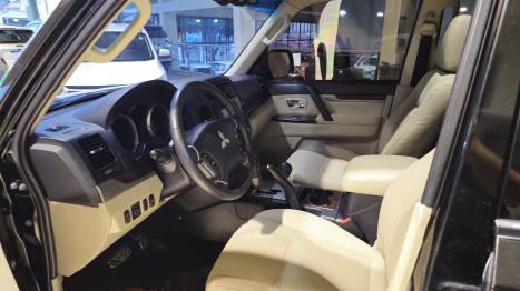 MITSUBISHI Pajero Full 3.2 16V 4P HPE 4X4 TURBO DIESEL AUTOMÁTICO, Foto 7