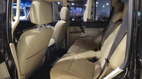 MITSUBISHI Pajero Full 3.2 16V 4P HPE 4X4 TURBO DIESEL AUTOMÁTICO, Foto 12
