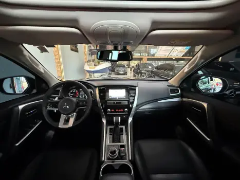 MITSUBISHI Pajero Sport , Foto 8