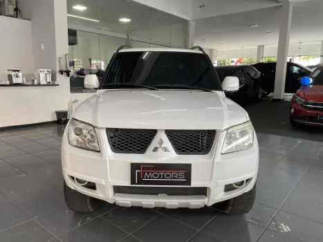 MITSUBISHI Pajero TR4 2.0 16V 4P, Foto 2 MITSUBISHI Pajero TR4 2.0 16V 4P, Foto 2