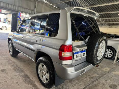 MITSUBISHI Pajero TR4 2.0 16V 4P 4X4 AUTOM�TICO, Foto 2