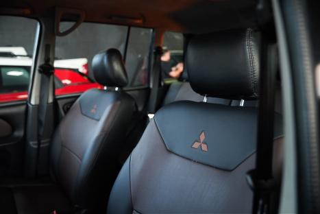 MITSUBISHI Pajero TR4 2.0 16V 4P 4X4 AUTOMÁTICO, Foto 11