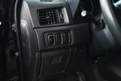 MITSUBISHI Pajero TR4 2.0 16V 4P 4X4 AUTOMÁTICO, Foto 13