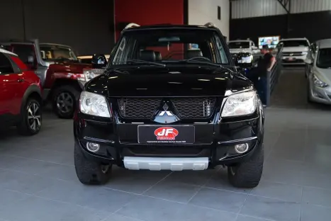 MITSUBISHI Pajero TR4 2.0 16V 4P 4X4 AUTOMÁTICO, Foto 2