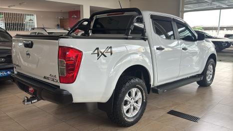 NISSAN Frontier 2.3 16V S 4X4 CABINE DUPLA BI-TURBO DIESEL, Foto 4