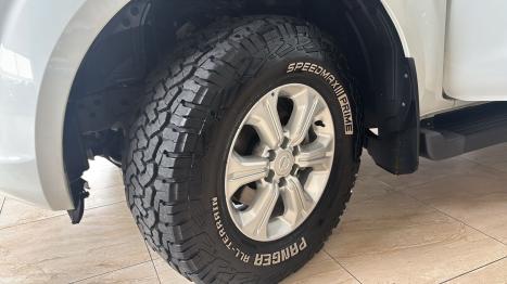 NISSAN Frontier 2.3 16V S 4X4 CABINE DUPLA BI-TURBO DIESEL, Foto 12