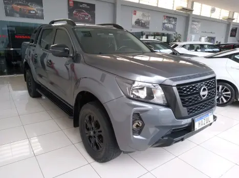 NISSAN Frontier 2.3 ATTACK CABINE DUPLA 4X4 BI-TURBO DIESEL AUTOM�TICO, Foto 2