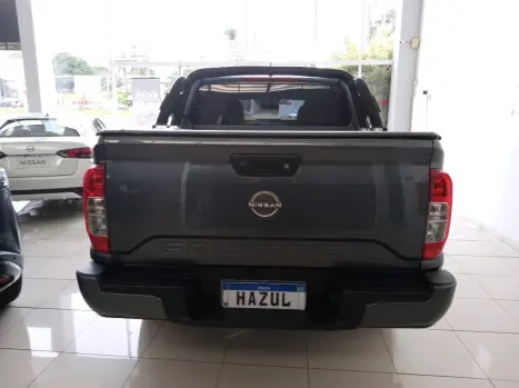 NISSAN Frontier 2.3 ATTACK CABINE DUPLA 4X4 BI-TURBO DIESEL AUTOM�TICO, Foto 4