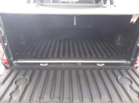 NISSAN Frontier 2.3 ATTACK CABINE DUPLA 4X4 BI-TURBO DIESEL AUTOM�TICO, Foto 15