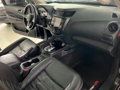 NISSAN Frontier 2.3 16V PRO4X CABINE DUPLA 4X4 BI-TURBO DIESEL AUTOM�TICO, Foto 9