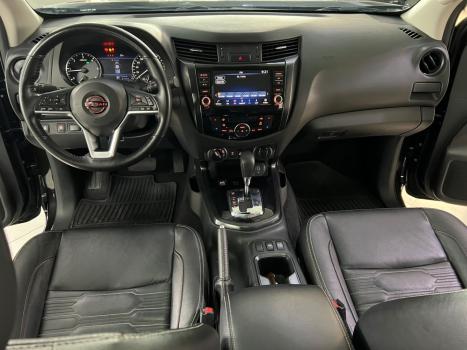 NISSAN Frontier 2.3 16V PRO4X CABINE DUPLA 4X4 BI-TURBO DIESEL AUTOM�TICO, Foto 11