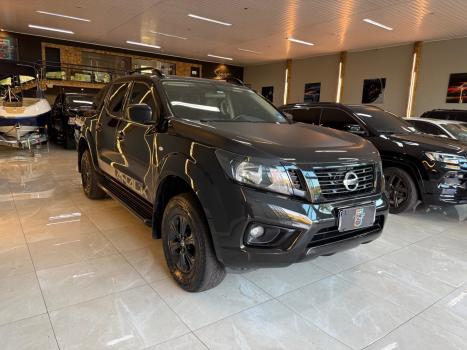 NISSAN Frontier 2.3 ATTACK CABINE DUPLA 4X4 BI-TURBO DIESEL AUTOM�TICO, Foto 2