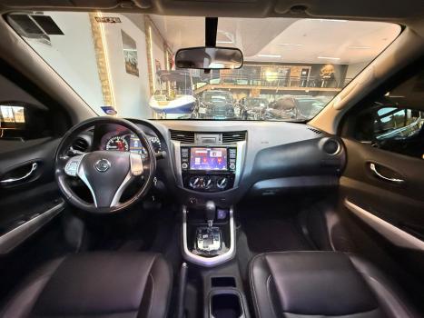 NISSAN Frontier 2.3 ATTACK CABINE DUPLA 4X4 BI-TURBO DIESEL AUTOM�TICO, Foto 8