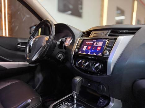 NISSAN Frontier 2.3 ATTACK CABINE DUPLA 4X4 BI-TURBO DIESEL AUTOM�TICO, Foto 9