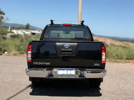 NISSAN Frontier 2.5 SEL 4X4 TURBO DIESEL CABINE DUPLA AUTOMÁTICO, Foto 2