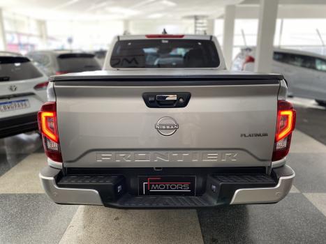 NISSAN Frontier , Foto 5