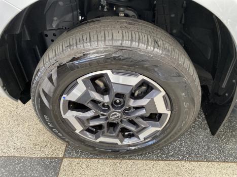NISSAN Frontier , Foto 7