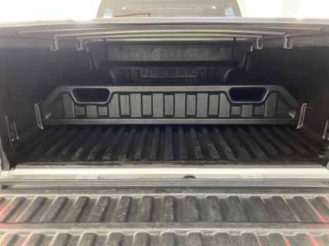 NISSAN Frontier , Foto 12