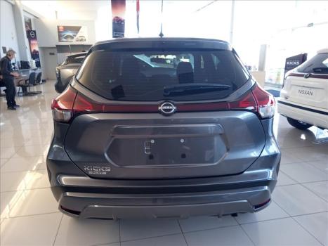 NISSAN Kicks 1.6 16V 4P FLEX ACTIVE X-TRONIC AUTOMÁTICO CVT, Foto 2 NISSAN Kicks 1.6 16V 4P FLEX ACTIVE X-TRONIC AUTOMÁTICO CVT, Foto 2