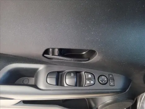 NISSAN Kicks 1.6 16V 4P FLEX ACTIVE X-TRONIC AUTOMÁTICO CVT, Foto 13 NISSAN Kicks 1.6 16V 4P FLEX ACTIVE X-TRONIC AUTOMÁTICO CVT, Foto 13