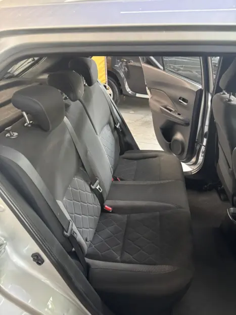 NISSAN Kicks 1.6 16V 4P FLEXSTART S DIRECT X-TRONIC AUTOM�TICO CVT, Foto 11