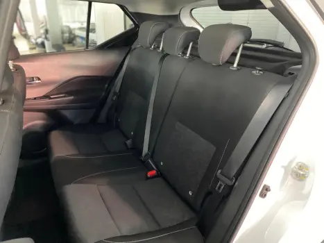 NISSAN Kicks 1.6 16V 4P FLEXSTART SENSE XTRONIC AUTOM�TICO CVT, Foto 10