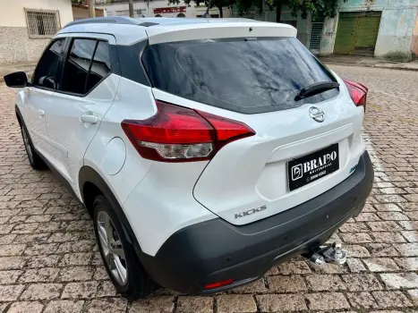 NISSAN Kicks 1.6 16V 4P FLEXSTART S X-TRONIC AUTOM�TICO CVT, Foto 4