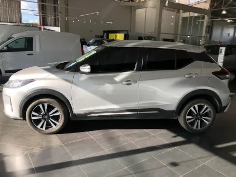 NISSAN Kicks 1.6 16V 4P FLEXSTART ADVANCE XTRONIC AUTOM�TICO CVT, Foto 4