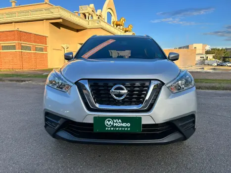 NISSAN Kicks 1.6 16V 4P FLEX SV X-TRONIC AUTOM�TICO CVT, Foto 2
