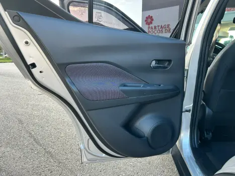 NISSAN Kicks 1.6 16V 4P FLEX SV X-TRONIC AUTOM�TICO CVT, Foto 20