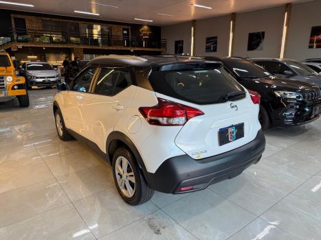 NISSAN Kicks 1.6 16V 4P FLEXSTART S DIRECT X-TRONIC AUTOM�TICO CVT, Foto 4
