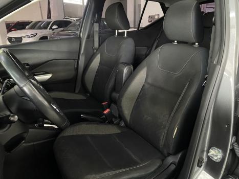 NISSAN Kicks 1.6 16V 4P FLEXSTART EXCLUSIVE XTRONIC AUTOM�TICO CVT, Foto 9